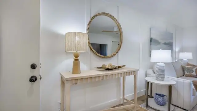 Living room at Fiddler’s Cove 24E